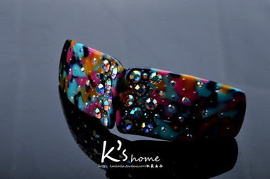 法國醋酸板材發(fā)夾 貴氣盤發(fā)，演繹優(yōu)雅風(fēng)尚